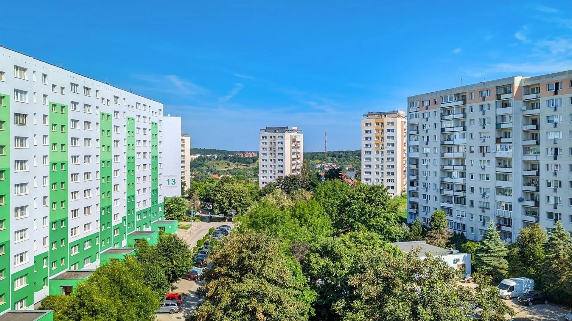 Apartment Sloneczny I Przestronny Apartament W Gdansku Z Wanna I Umeblowanym Tarasem By Noclegi Renters